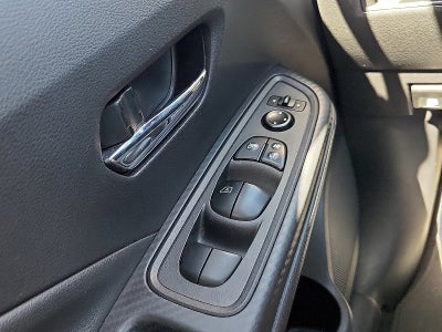 2025 Nissan Versa SV CVT