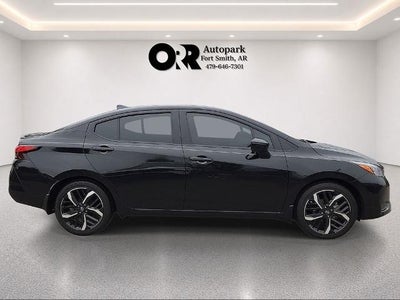 2025 Nissan Versa SR CVT
