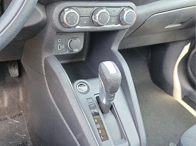 2025 Nissan Kicks Play S FWD