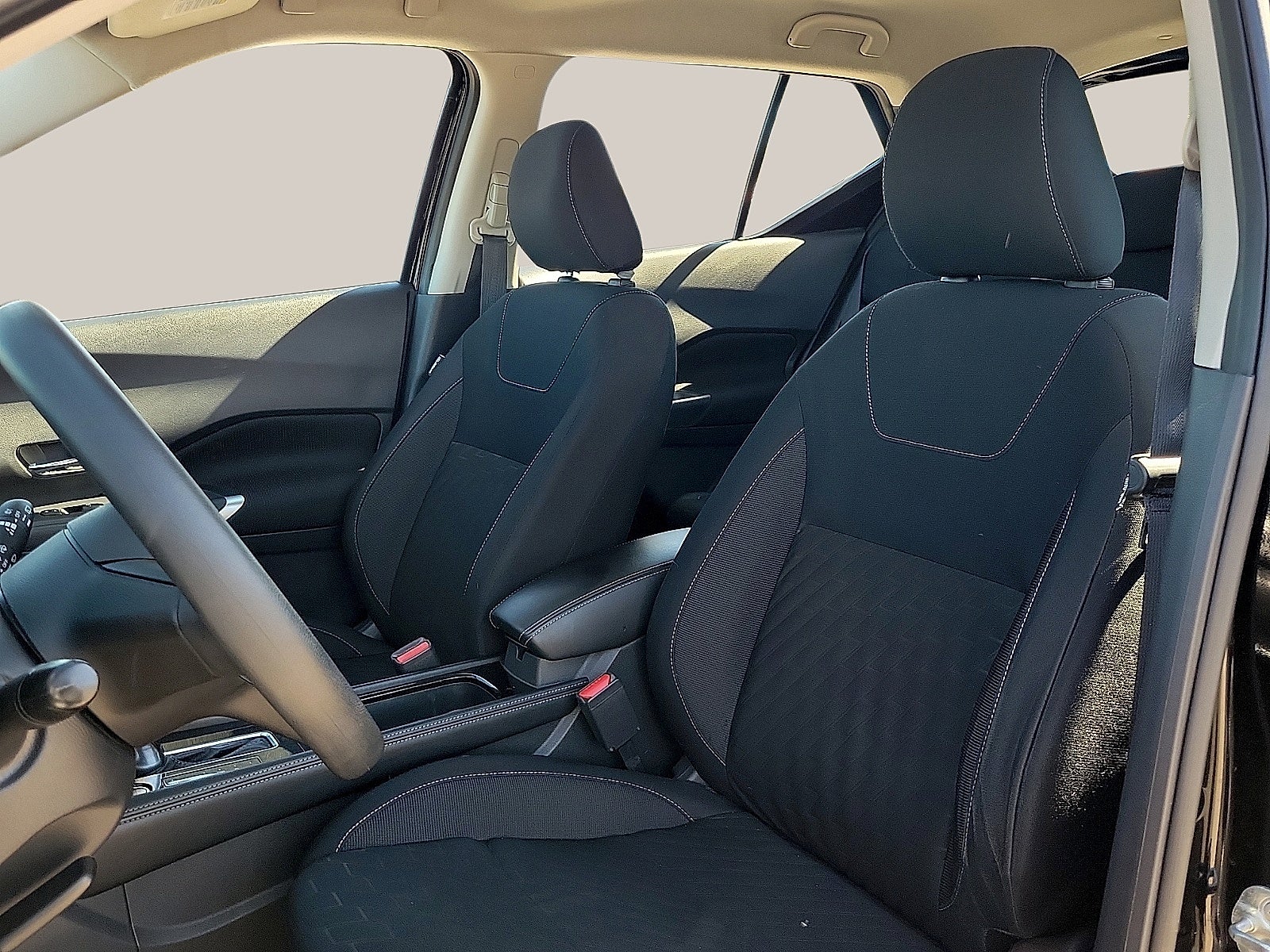 2023 Nissan Kicks SV FWD
