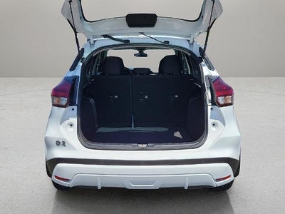 2024 Nissan Kicks SV FWD