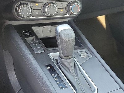 2025 Nissan Kicks SV FWD