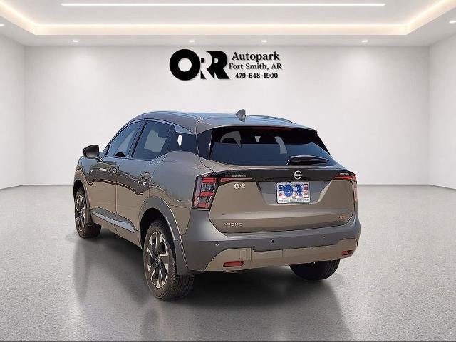 2025 Nissan Kicks SR FWD