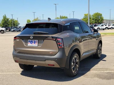 2025 Nissan Kicks SR FWD