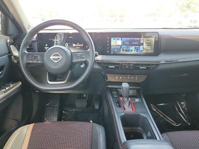 2025 Nissan Kicks SR FWD