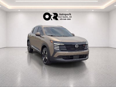 2025 Nissan Kicks SR FWD