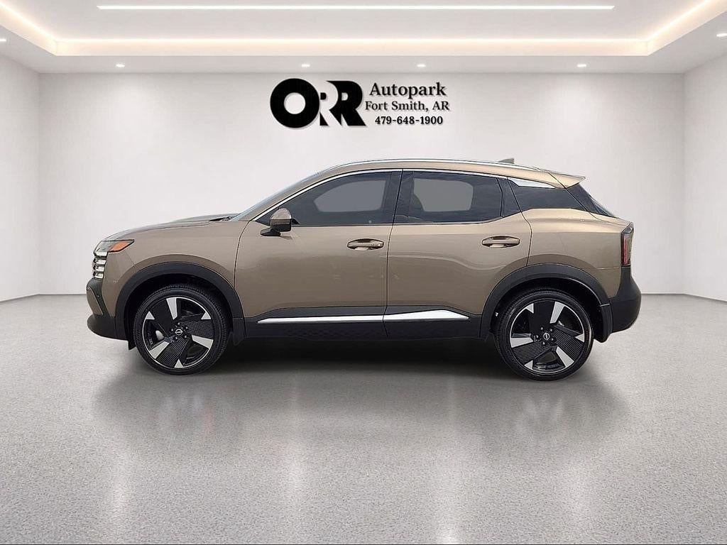 2025 Nissan Kicks SR FWD