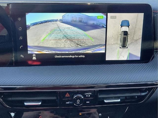 2025 Nissan Kicks SR AWD