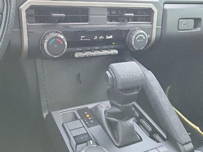 2024 Toyota Tacoma 4WD 4WD SR Double Cab 5' Bed AT (GS)