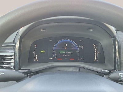 2025 Toyota Camry LE (SE)