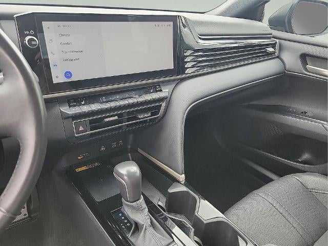 2025 Toyota Camry XSE (Natl)