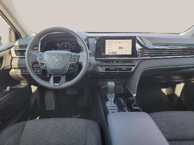 2025 Toyota Camry LE (SE)