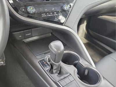 2024 Toyota Camry SE Auto (SE)