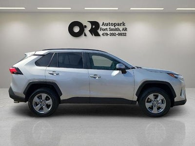 2025 Toyota RAV4 Hybrid XLE AWD (Natl)