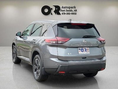 2025 Nissan Rogue FWD SV