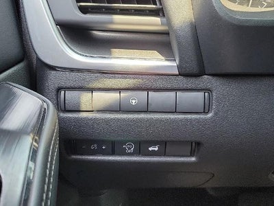2025 Nissan Rogue FWD SV