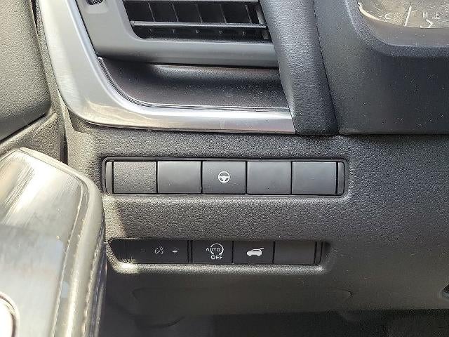 2024 Nissan Rogue FWD SV