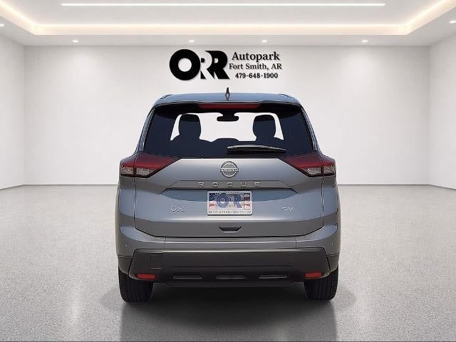 2024 Nissan Rogue FWD SV