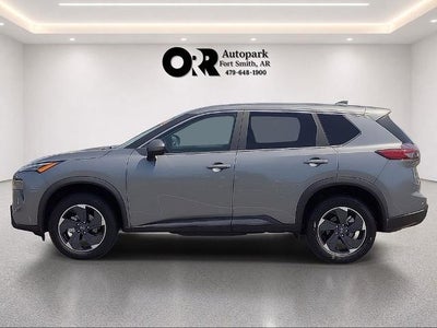 2024 Nissan Rogue FWD SV
