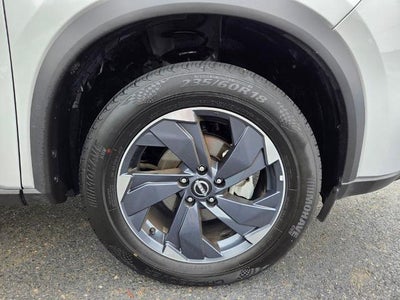 2025 Nissan Rogue FWD SV