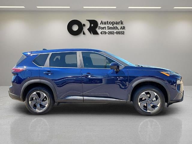 2025 Nissan Rogue FWD SV