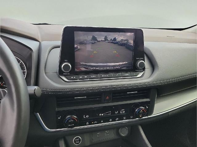 2023 Nissan Rogue FWD SV