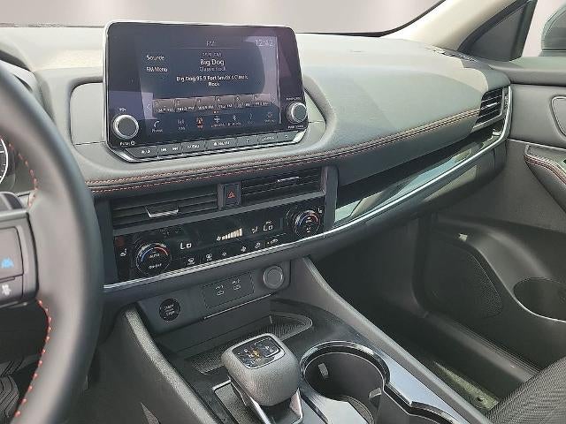 2025 Nissan Rogue AWD Rock Creek