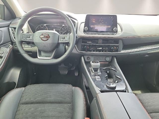 2025 Nissan Rogue AWD Rock Creek