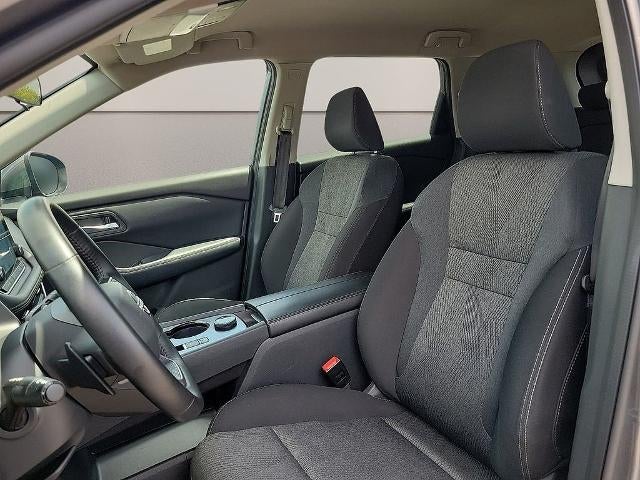 2025 Nissan Rogue AWD SV