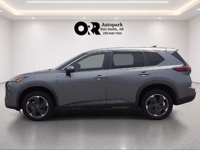 2025 Nissan Rogue AWD SV