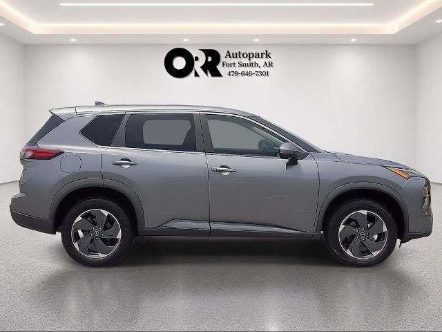 2025 Nissan Rogue AWD SV