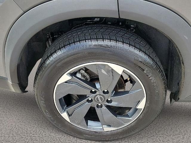 2025 Nissan Rogue AWD SV