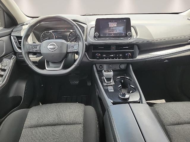 2025 Nissan Rogue AWD SV