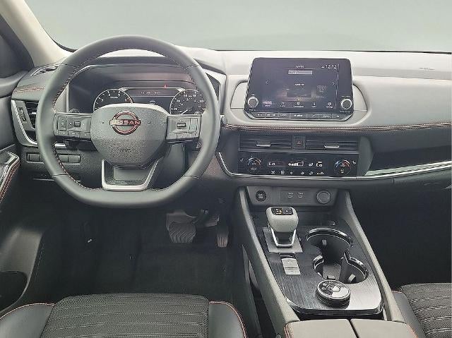 2025 Nissan Rogue AWD Rock Creek