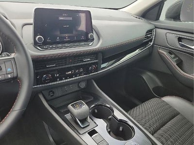 2025 Nissan Rogue AWD Rock Creek