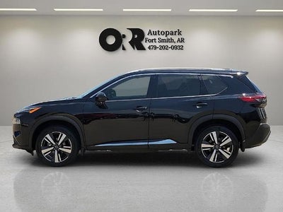 2022 Nissan Rogue FWD SL