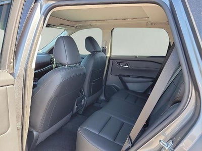2024 Nissan Rogue FWD SL
