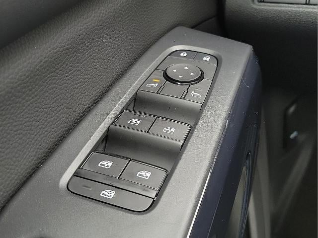 2025 Nissan Pathfinder S 4WD