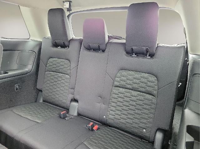 2025 Nissan Pathfinder S 4WD