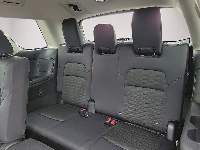 2025 Nissan Pathfinder SV 2WD