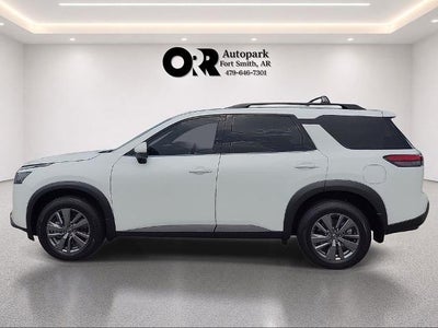 2024 Nissan Pathfinder SV 4WD