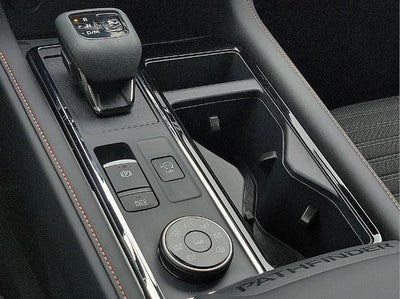 2025 Nissan Pathfinder Rock Creek 4WD
