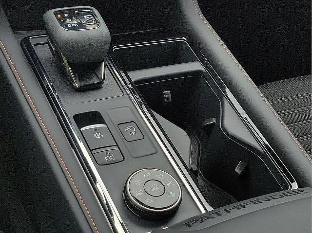 2025 Nissan Pathfinder Rock Creek 4WD