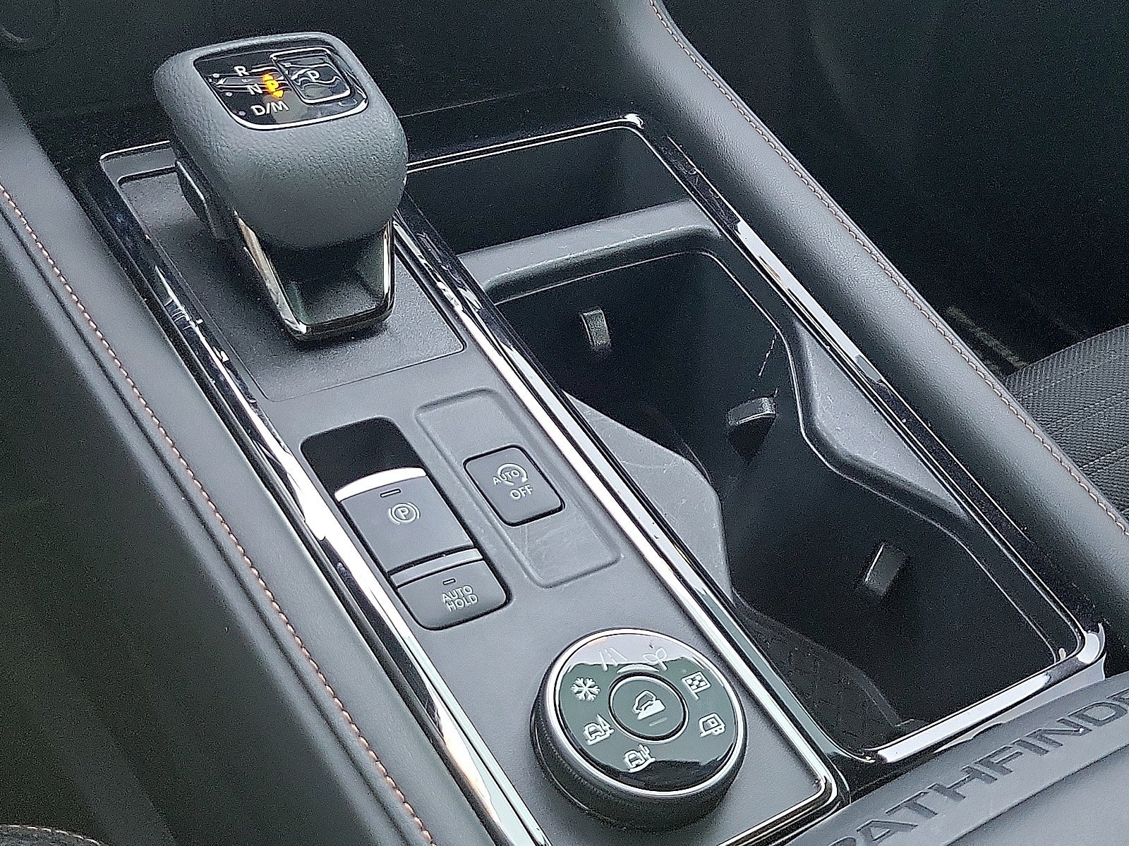 2025 Nissan Pathfinder Rock Creek 4WD