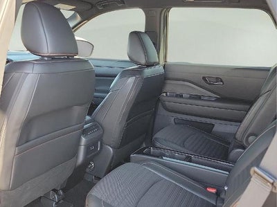 2024 Nissan Pathfinder Rock Creek 4WD