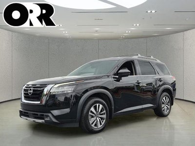 2022 Nissan Pathfinder SL 2WD