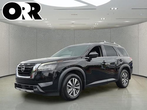 2022 Nissan Pathfinder SL 2WD