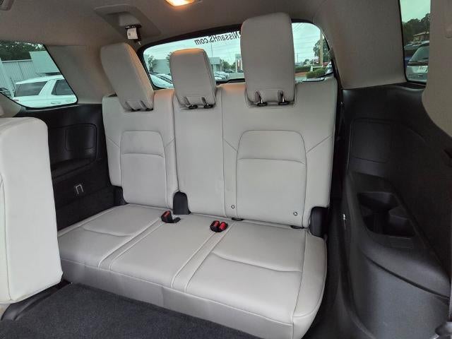 2022 Nissan Pathfinder SL 2WD
