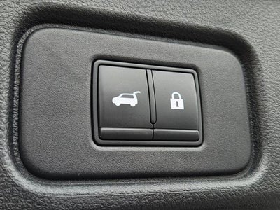 2022 Nissan Pathfinder SL 2WD
