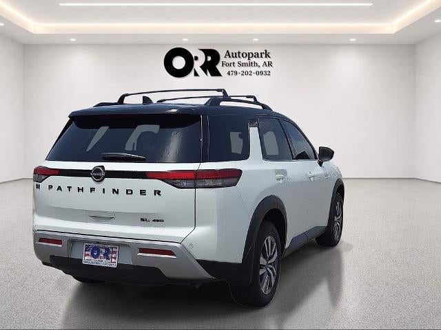2023 Nissan Pathfinder SL 4WD